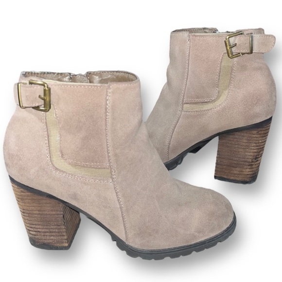STEVE MADDEN Lacey Suede Leather Ankle Boots Booties Tan Chunky Block Heel 8 - Picture 1 of 9
